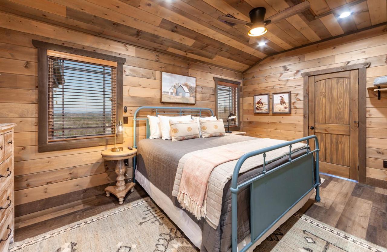 Splash Mountain Pool Hot Tub Theater Game Room Sevierville Dış mekan fotoğraf