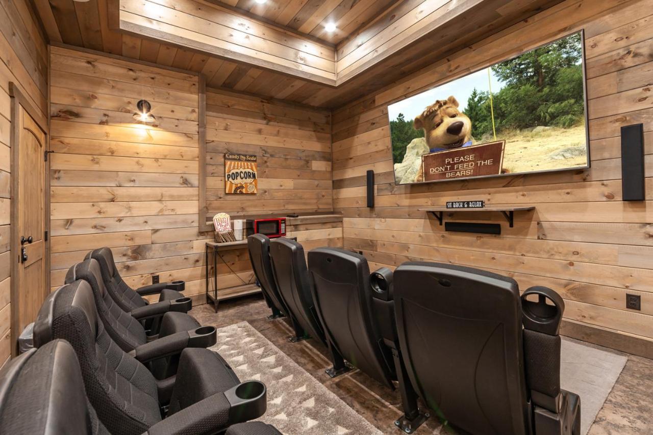 Splash Mountain Pool Hot Tub Theater Game Room Sevierville Dış mekan fotoğraf