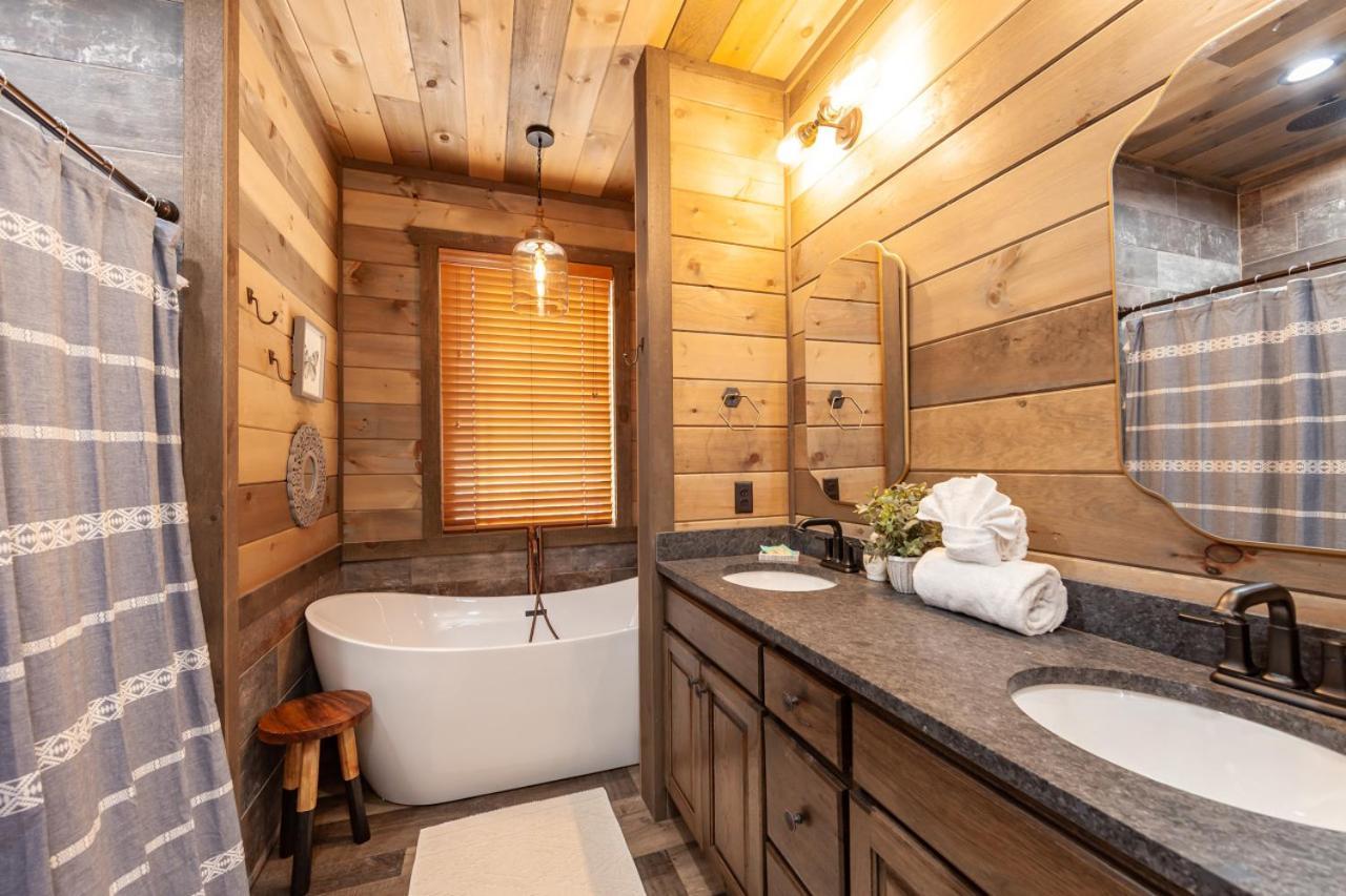 Splash Mountain Pool Hot Tub Theater Game Room Sevierville Dış mekan fotoğraf